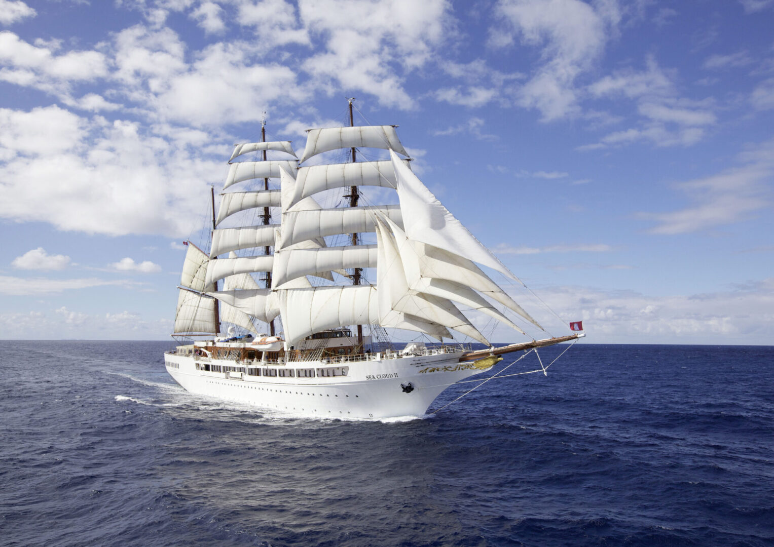 SeaCloud_II_Ship_20 (1) SeaCloud_II_Ship_20 (1)